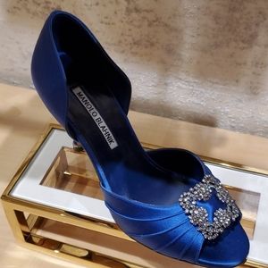 manolo blahnik cassiado